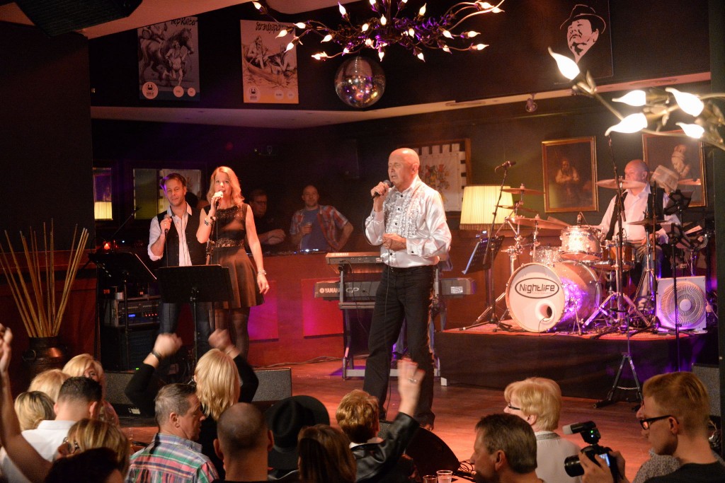 ../Images/Heel Noordwijkerhout zingt Hazes 417.jpg